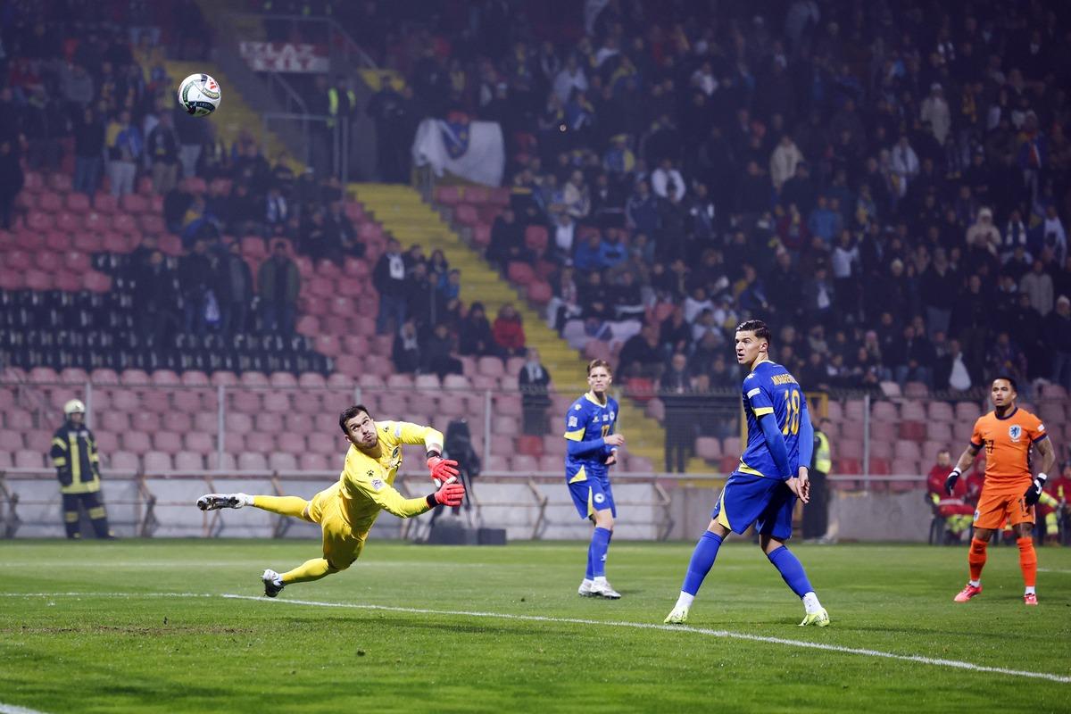 而略显坎坷 而略显坎坷