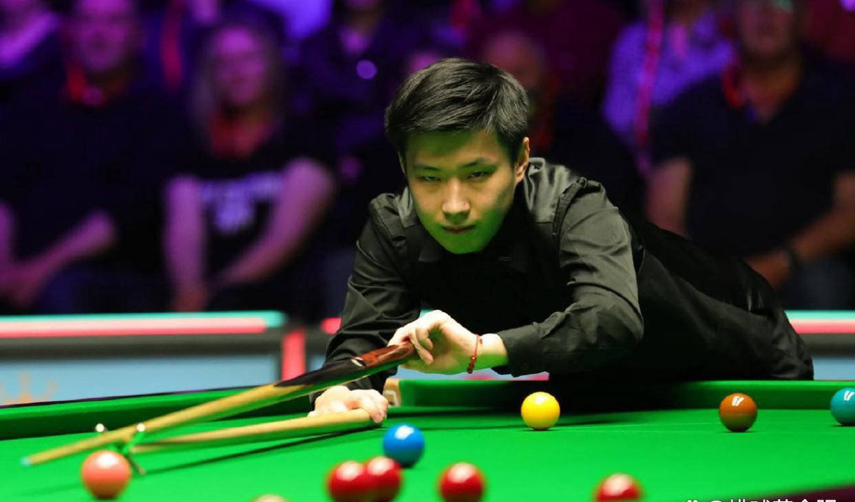 钟时再次追 钟时再次追