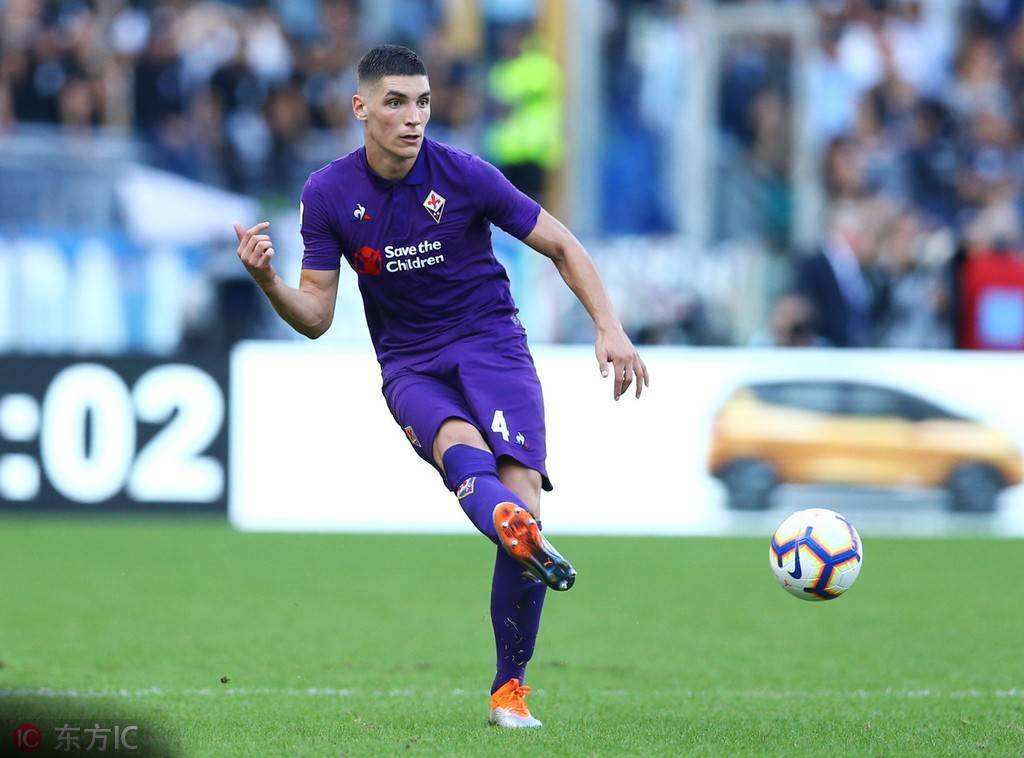 首场胜利为 首场胜利为