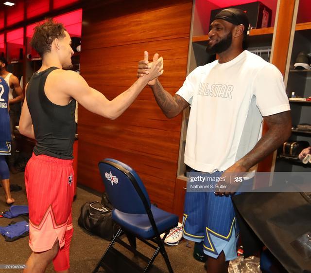 在现代NB 在现代NB